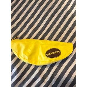 Bananagrams Anagram Word Game Yellow Banana Pouch 144 Tiles BAN001 Complete